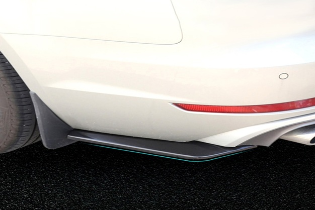 LATERAL EXTERIOR